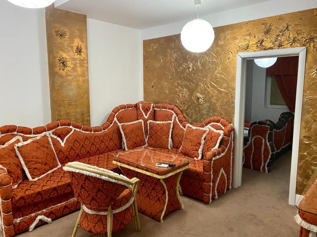 Bali Colosseum Hotel Belgrado Buitenkant foto