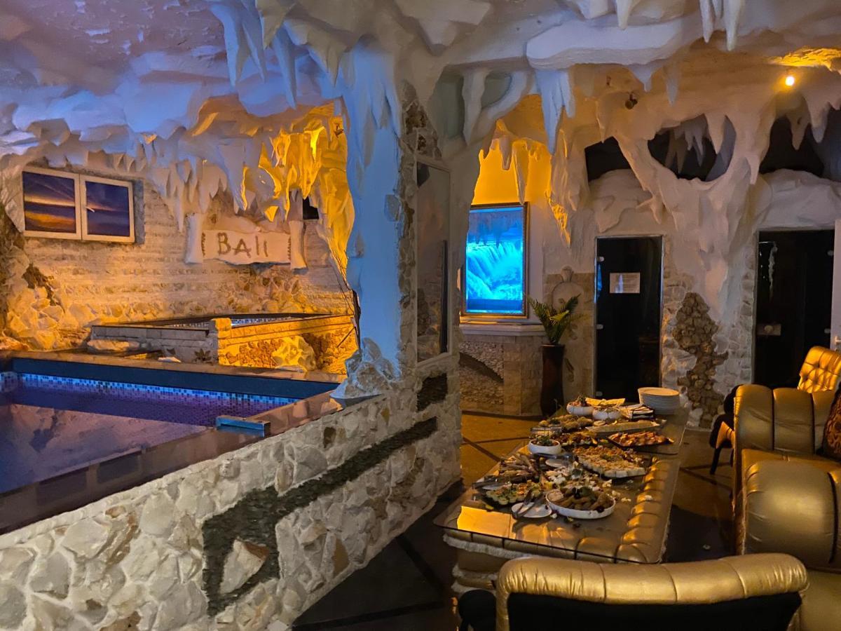 Bali Colosseum Hotel Belgrado Buitenkant foto