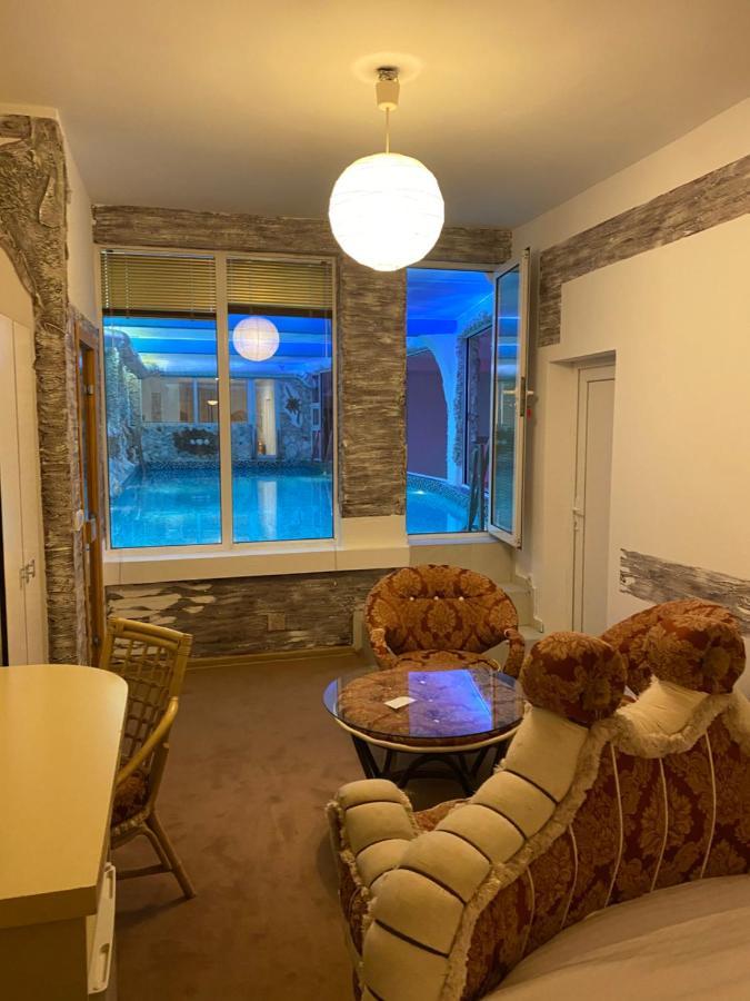 Bali Colosseum Hotel Belgrado Buitenkant foto