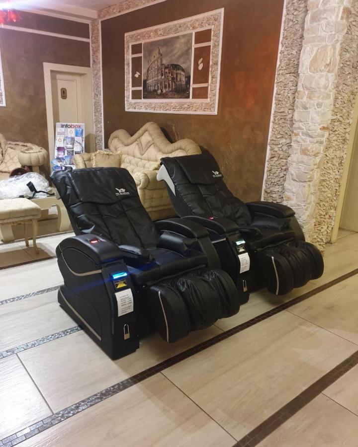 Bali Colosseum Hotel Belgrado Buitenkant foto