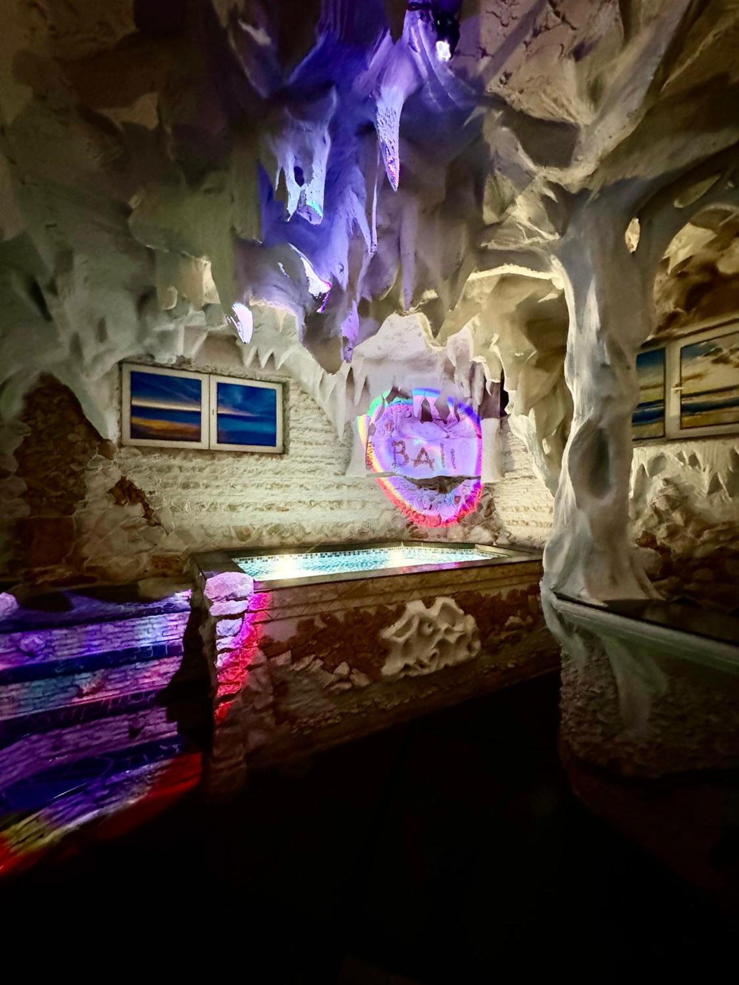 Bali Colosseum Hotel Belgrado Buitenkant foto