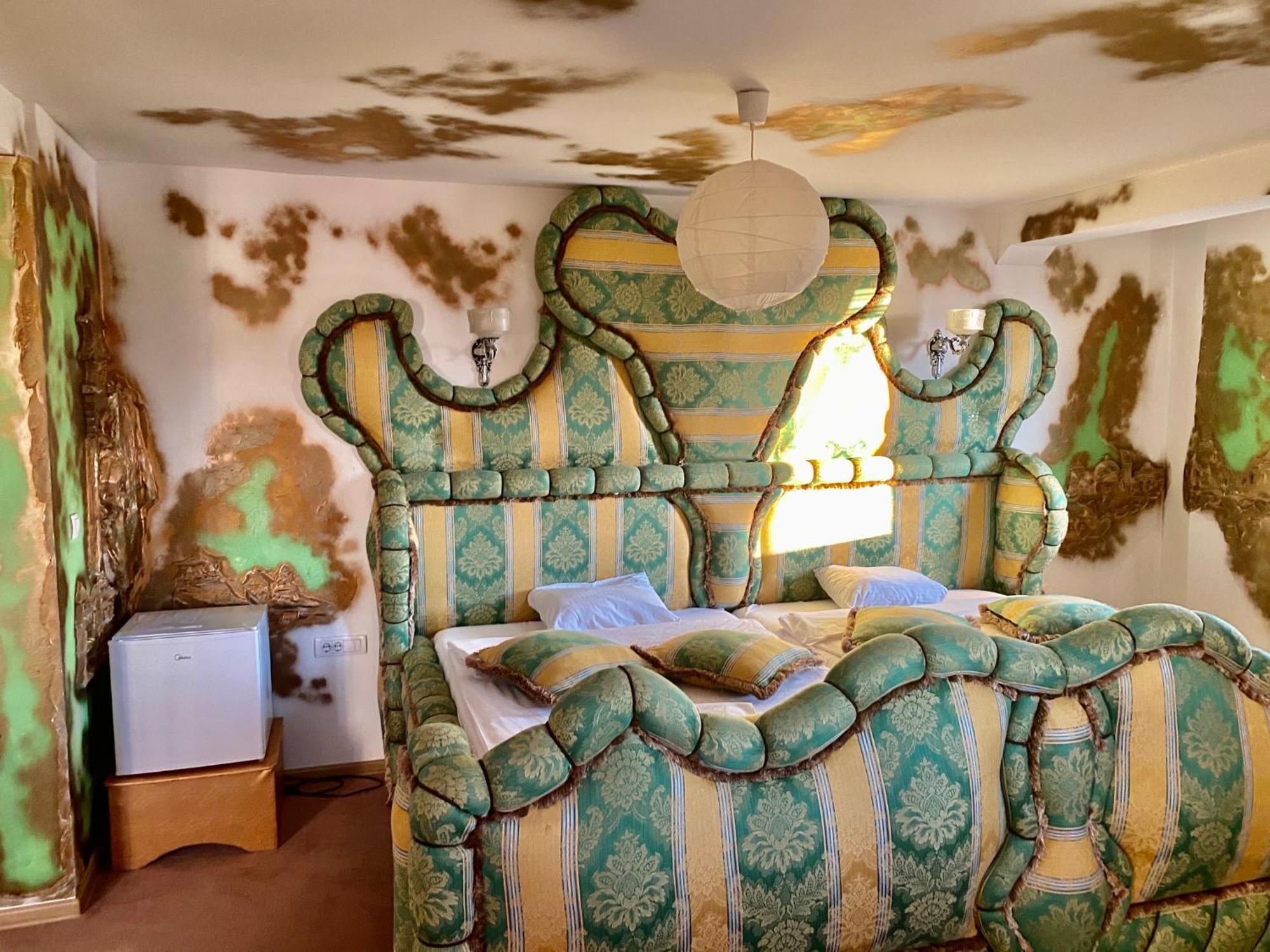 Bali Colosseum Hotel Belgrado Buitenkant foto