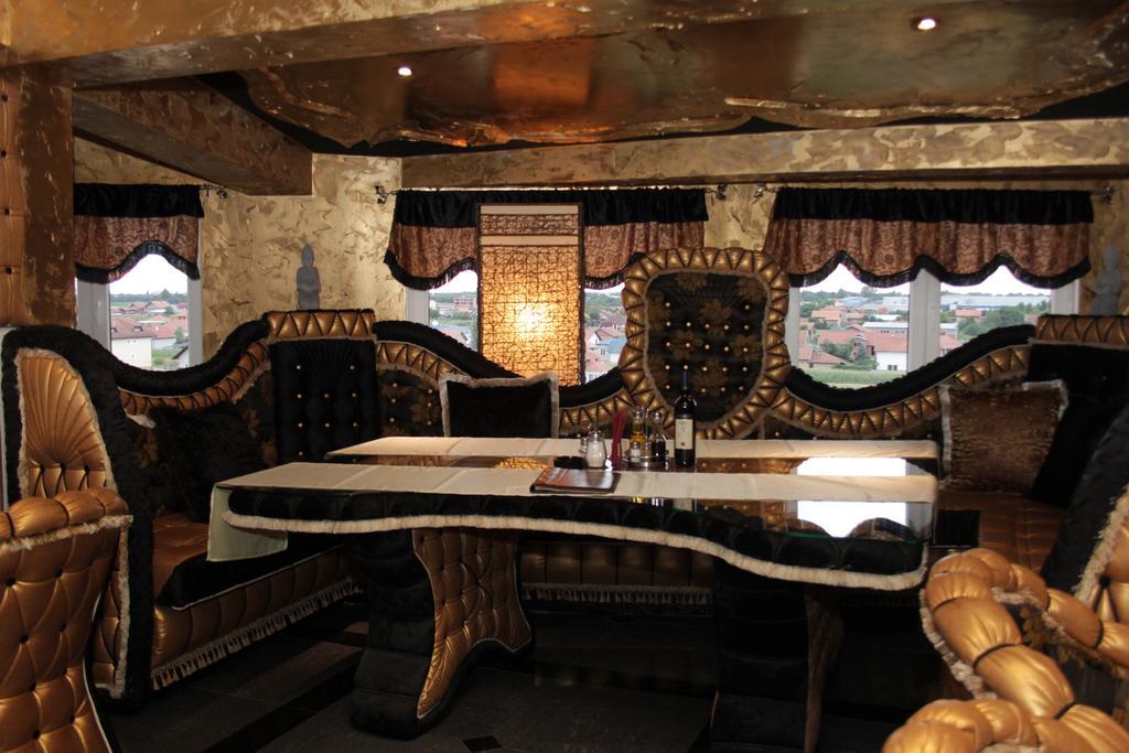 Bali Colosseum Hotel Belgrado Buitenkant foto